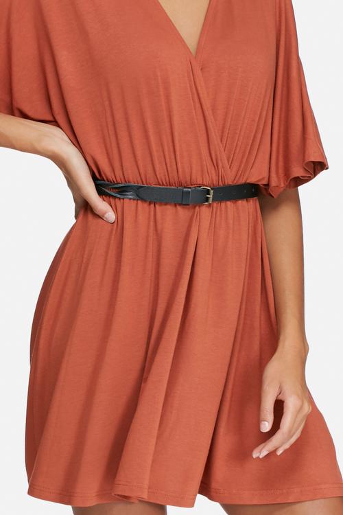 Twist detail leather belt