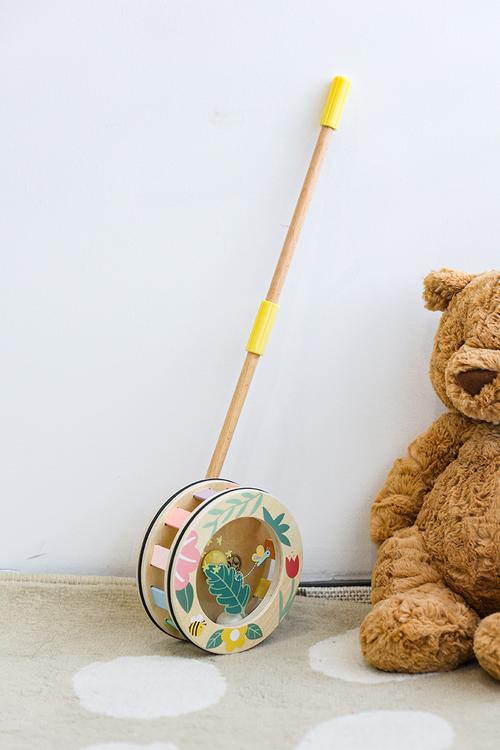 Classic World - Pull & Push Toy - Wooden Rainbow Roll