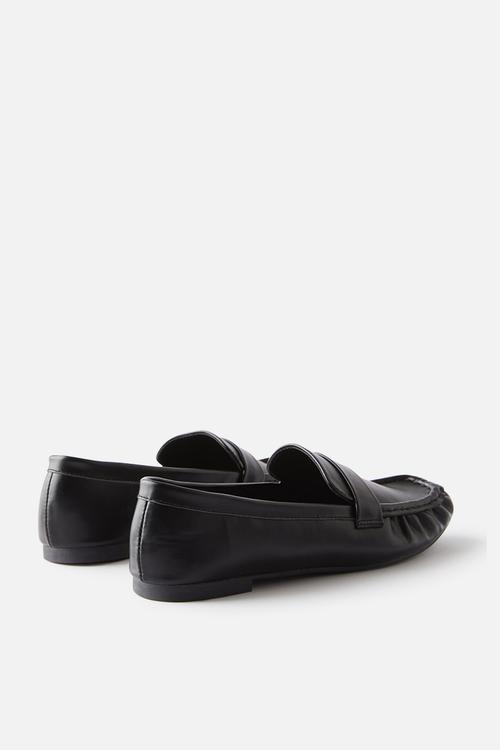 Taylor Ruched loafer - black smooth