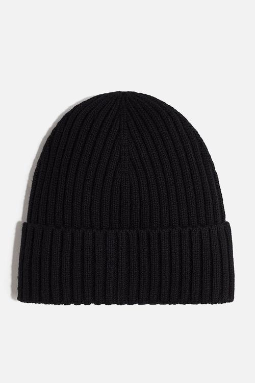 Rib-knit beanie - black