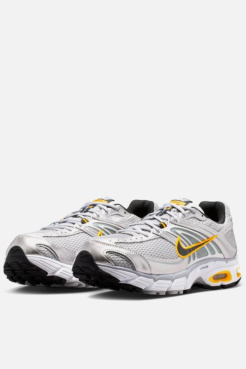 NIKE AIR MAX MOTO 2K