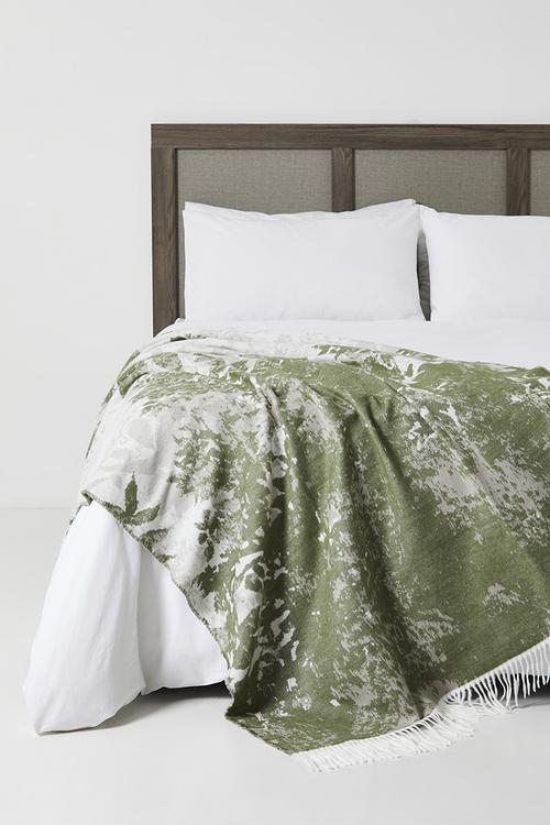 Bella vita Floral Throw - Hunter/Cobblestone