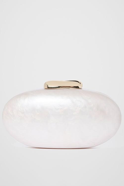Patty Oval Pearl Hardcase Clutch In Pearl