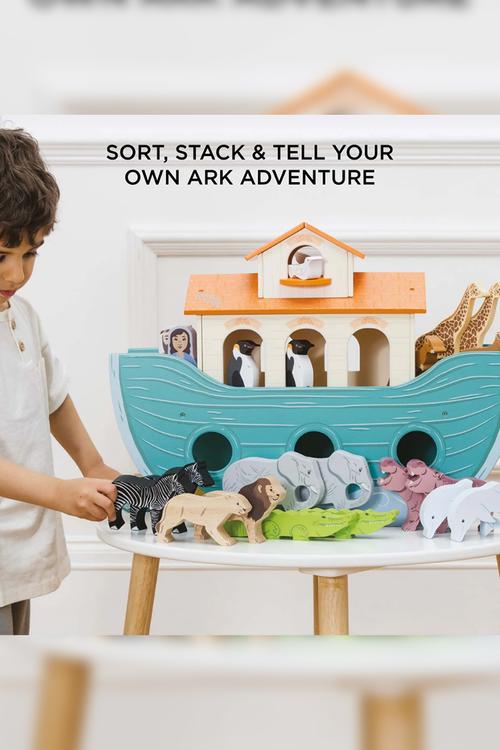 23 Pcs Noah's Great Wooden Ark & Animals - multi