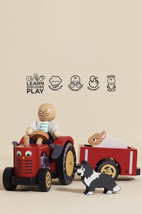 Wooden Farmyard Tractor & Trailer - multi