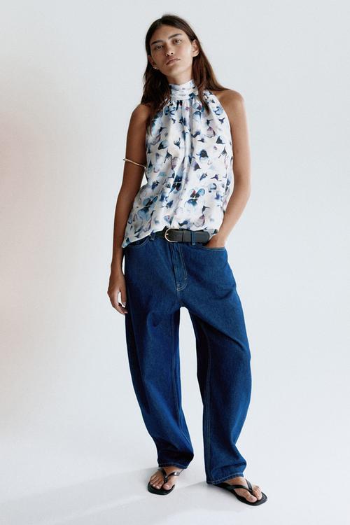 Draped-collar top - white/blue floral