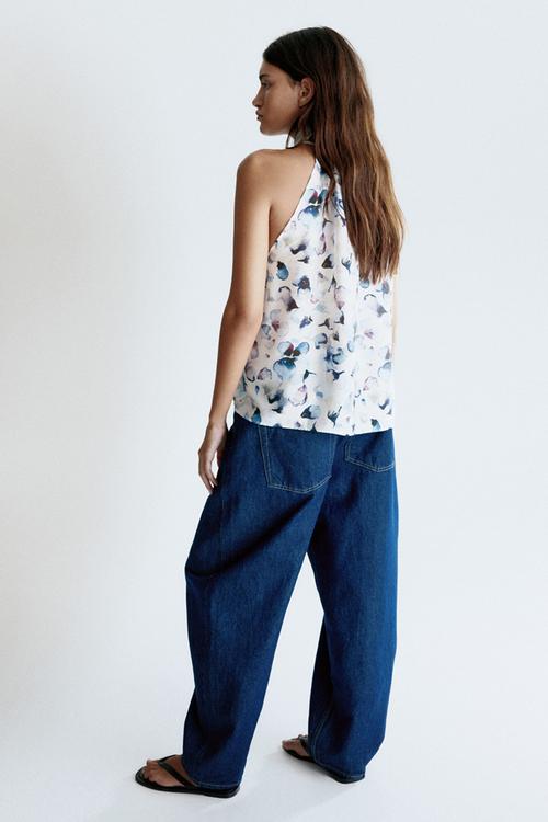 Draped-collar top - white/blue floral