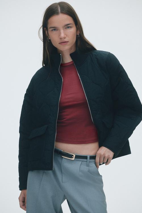 Oversized quilted jacket - black