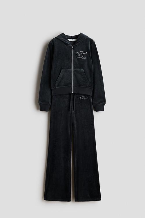 2-piece embroidery-detail velour set - dark grey/cinnamoroll