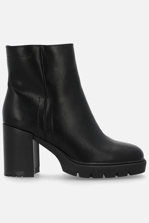 Omen ankle boot - black