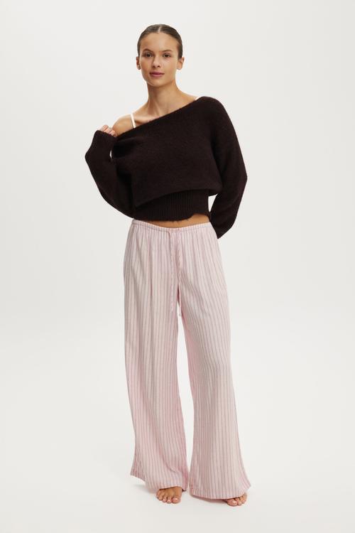 Fluffy off the shoulder knit - chocolate plum