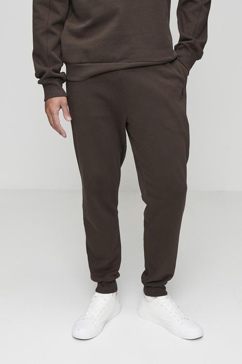 Aakil Essential Fleece Jogger - Dark Brown