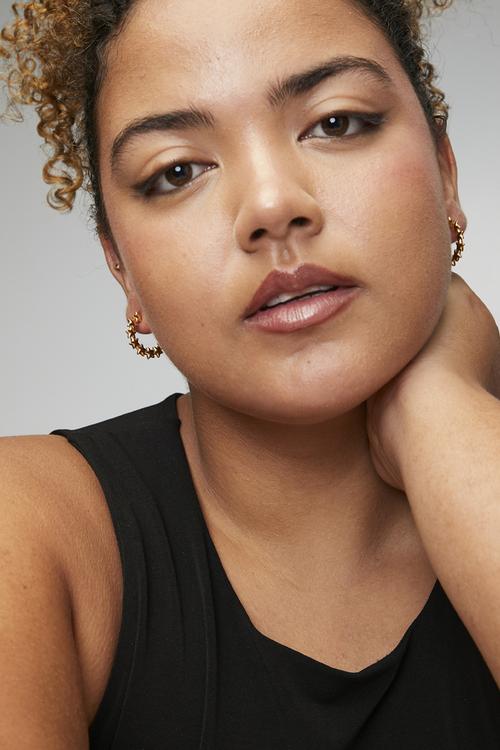 Star-studded hoop earrings - gold