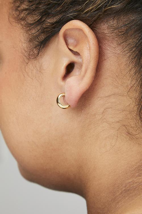 Modern hoop earrings - gold