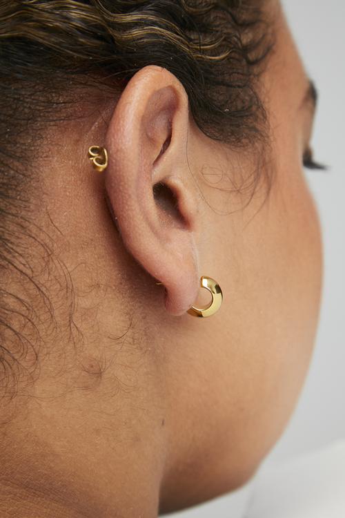 Chunky modern hoop earrings - gold