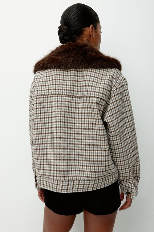 Fluffy-collar twill jacket - light beige/checked