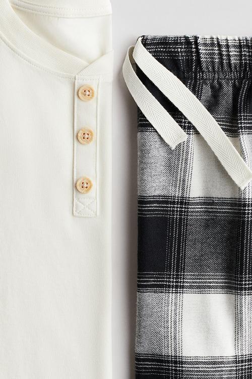 Cotton pyjamas - white/black checked