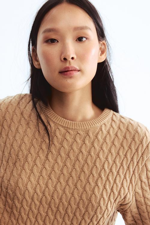 Cable-knit jumper - beige