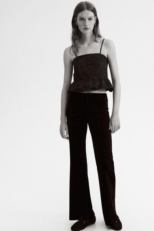 Bubble-hem strappy top - black
