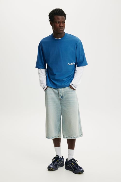 Cropped Fit Graphic T-Shirt - Dusk Blue / Pavilion Globe