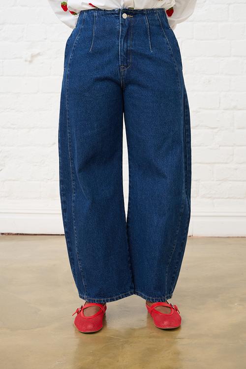 Contour Waist Barrel Leg Jeans - Medium Wash