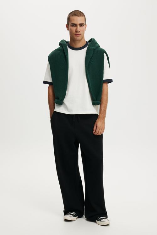 Super Baggy Track Pant- Black