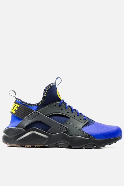 Air Huarache Run Ultra SE