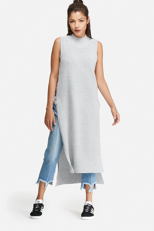 Polar neck longline knit top