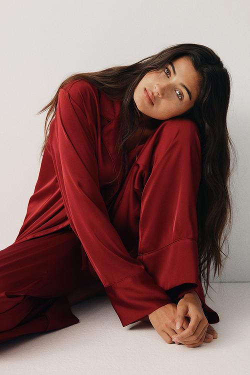 Satin pyjamas - dark red