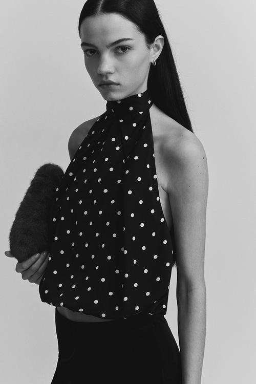 Satin halterneck top - black/spotted