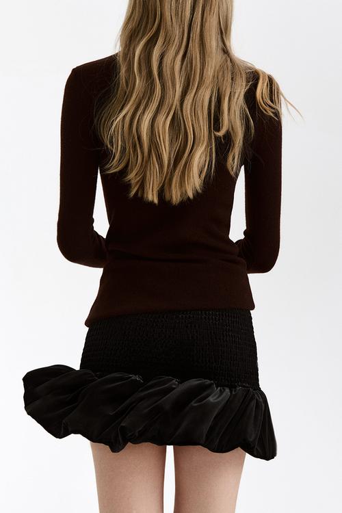 Smocked velour skirt - black