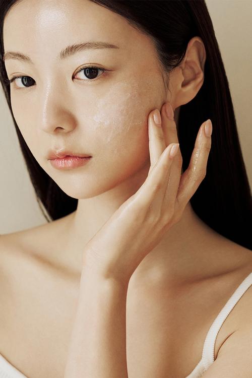 Madagascar Centella Light Cleansing Oil Mini - 30ml