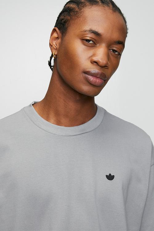 SKULL Tee- Grey