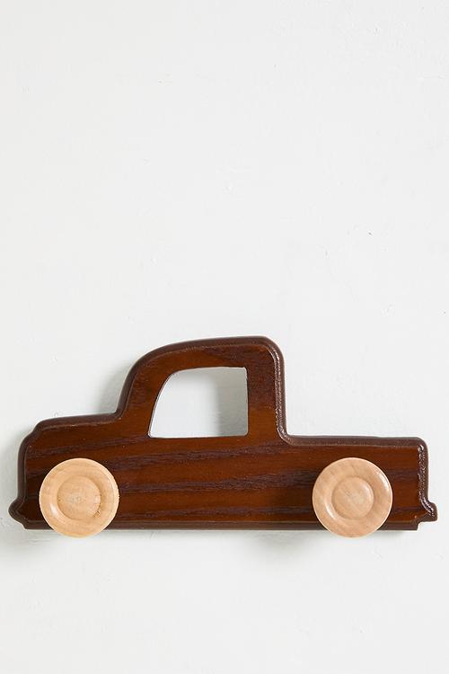 Wooden pickup truck wall decor - brown