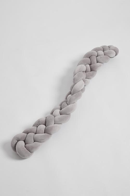 Braided crib bumper - grey