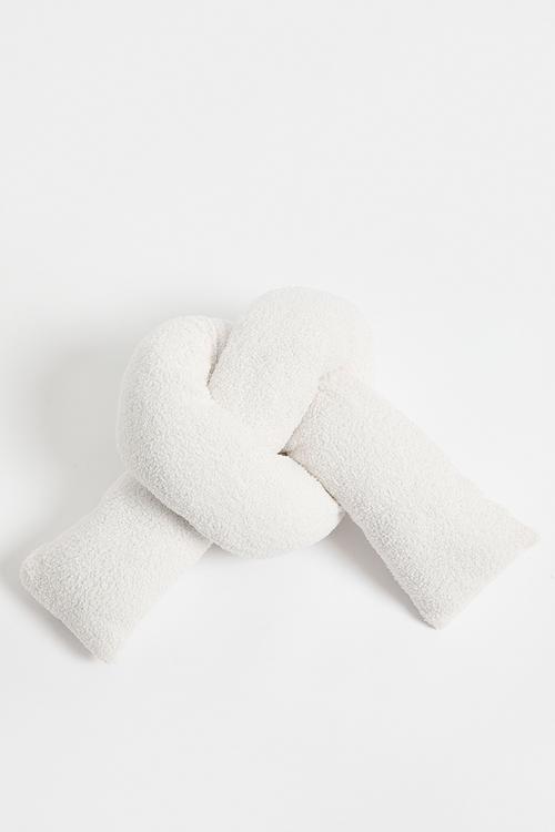 Knot cushion - white