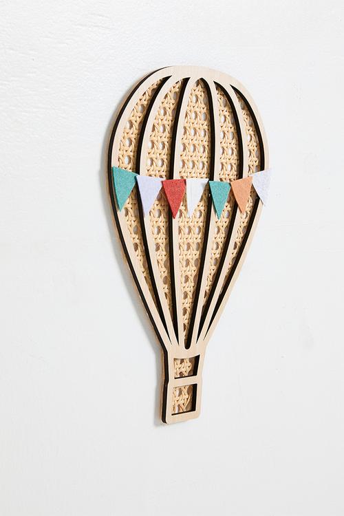 Hot air balloon wall decor - neutral/multi