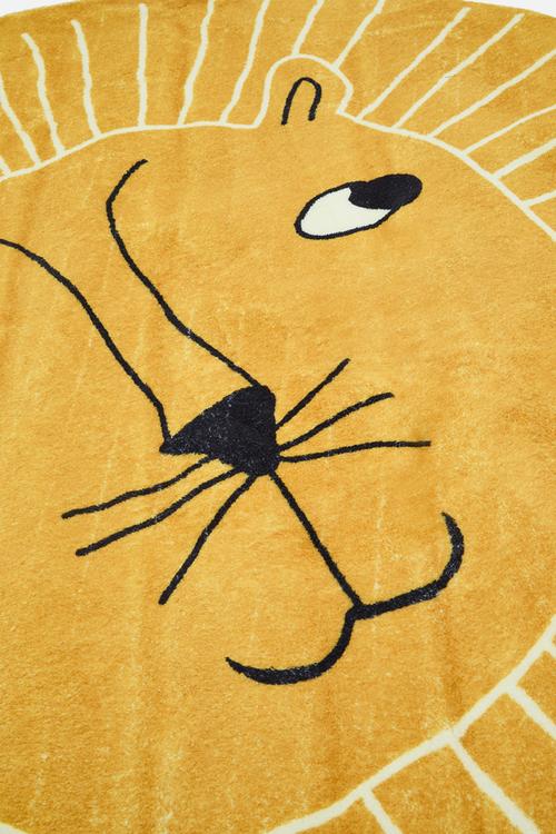 Lion round rug - yellow ochre