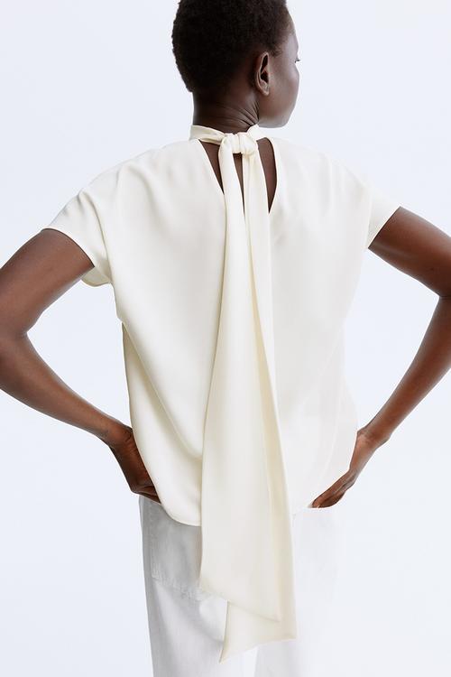 Scarf-collar blouse - white