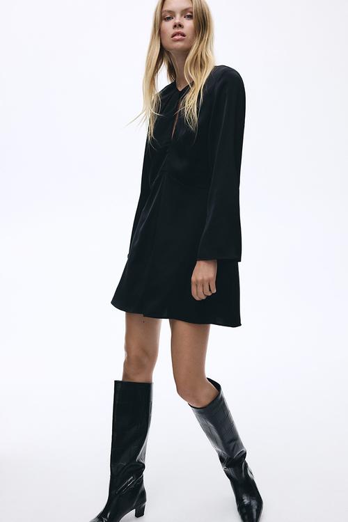 Twist-detail dress - black