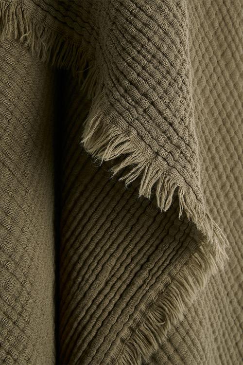 Muslin throw - garo green