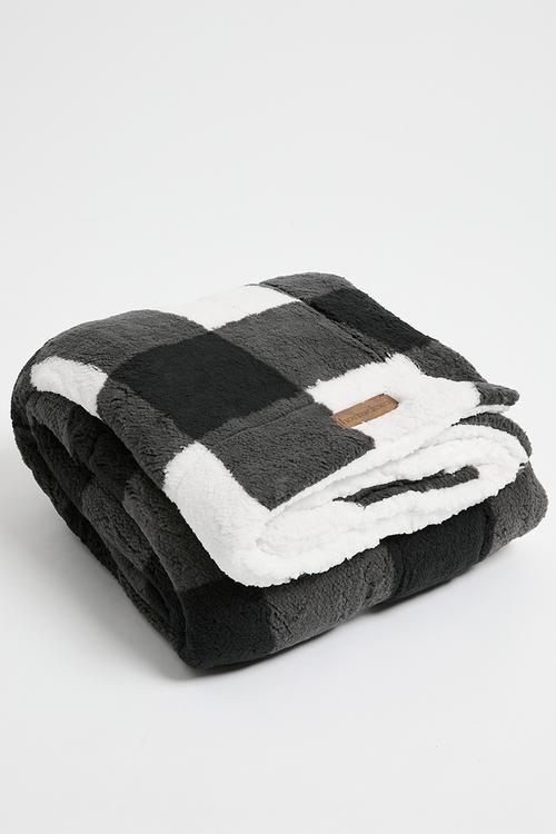Scottish Check Sherpa Bed Blanket - Asphalt