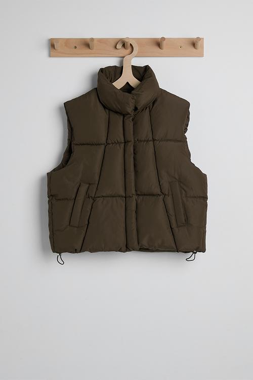 Padded funnel neck vest - coffee