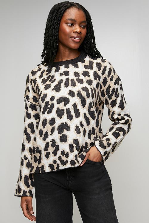 Crew Neck Animal Jacquard Jumper - Charcoal/Animal Mix