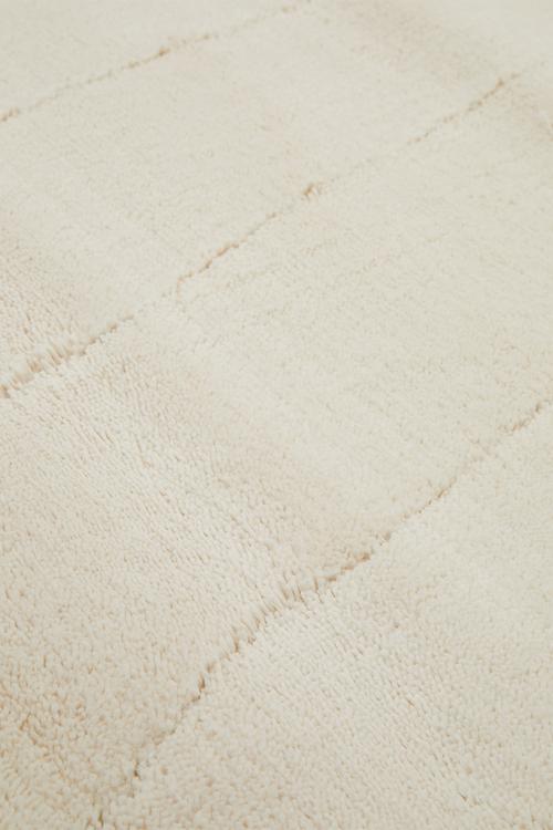 Contour Tufted Rug Ivory