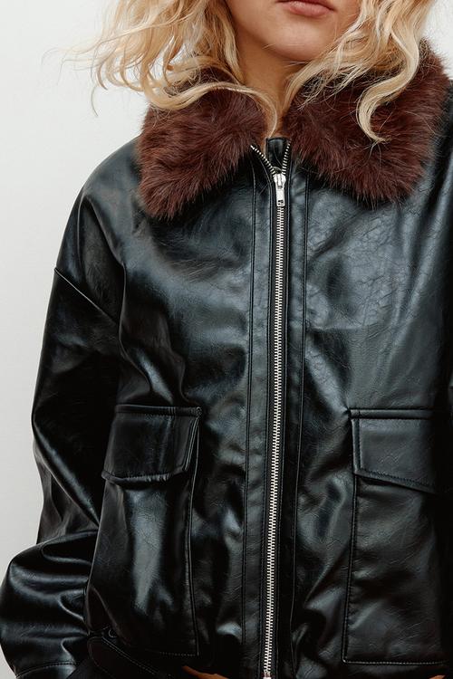 Fluffy-collared jacket - black/brown