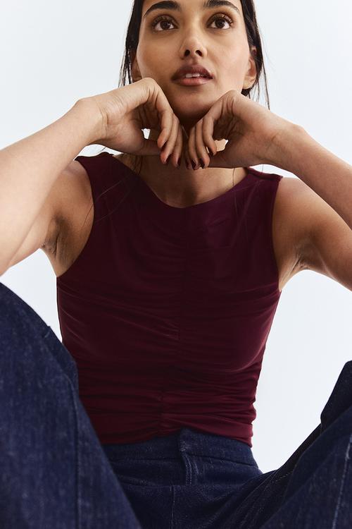 Ruched top - burgundy
