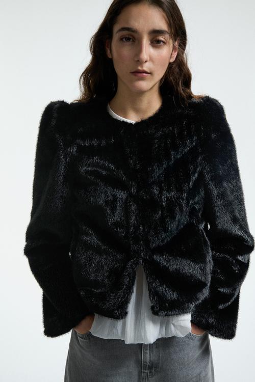 Fluffy jacket - black