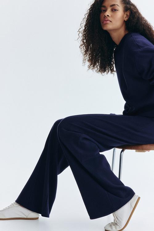 Crease-leg trousers - navy blue