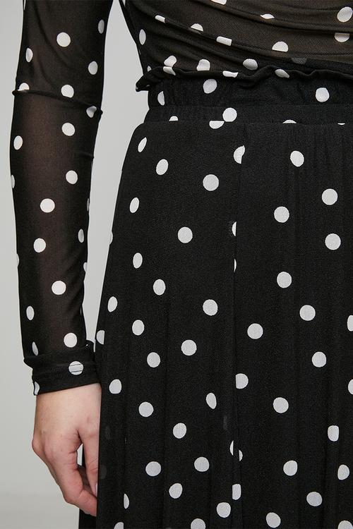 Plus Panelled Lined Mesh Skirt - Black